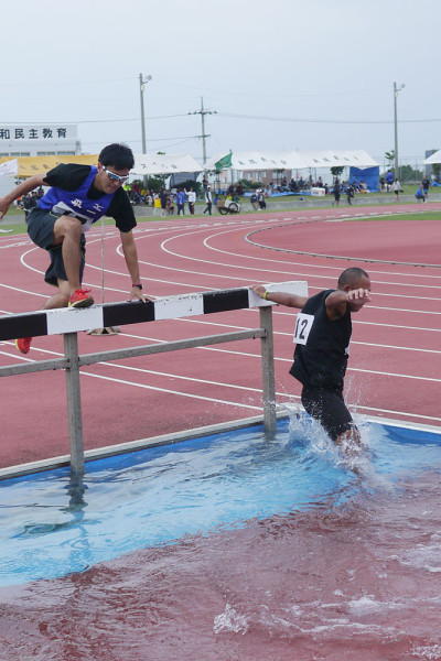 3000ｍ障害｜宮古島の民宿　あがりの宿さんさーら
