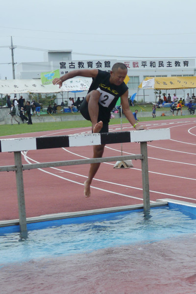 3000ｍ障害｜宮古島の民宿　あがりの宿さんさーら